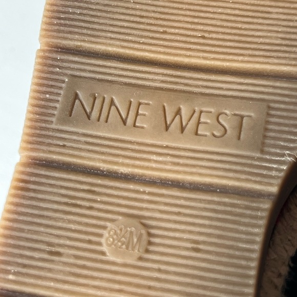 NINE WEST Rare Wedge Suede Mules Platform Cross Stitch Sandals Black Tan 8.5M - Picture 15 of 17